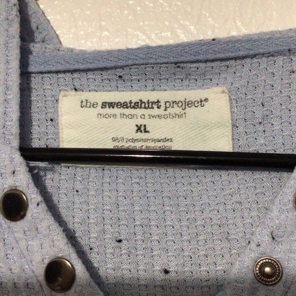 The Sweatshirt Project V Neck w/ Buttons Baby Blue Sweater Size X-Large - Picture 3 of 6